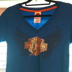 Ladies Harley Davidson Tee. Size XL, Blue